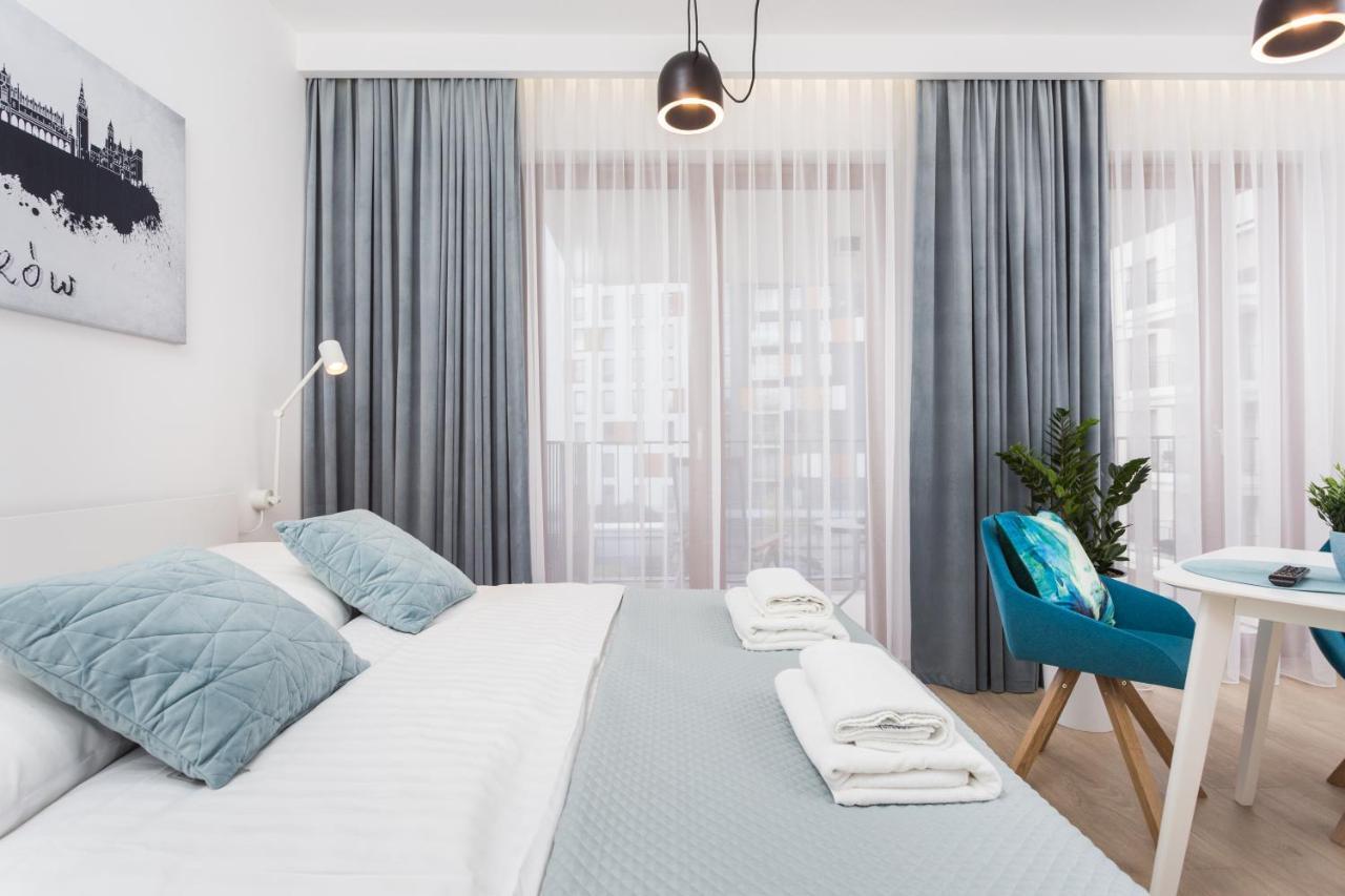 Of The Kings - Smile Apartment